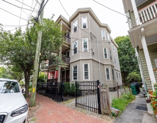 65-67 Allston St., Cambridge, Massachusetts, 6 Bedrooms Bedrooms, 15 Rooms Rooms,3 BathroomsBathrooms,Residential Income,For Sale,Allston St.,73416341