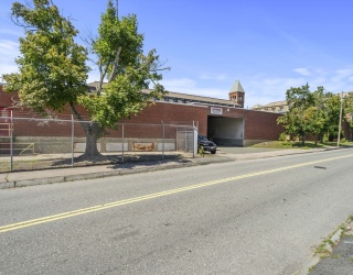 144 West Brittannia St, Taunton, Massachusetts, ,Commercial Lease,For Rent,West Brittannia St,73439234