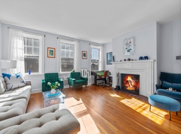 325 Tappan Street, Brookline, Massachusetts, 2 Bedrooms Bedrooms, 5 Rooms Rooms,2 BathroomsBathrooms,Residential Lease,For Rent,Tappan Street,73439335