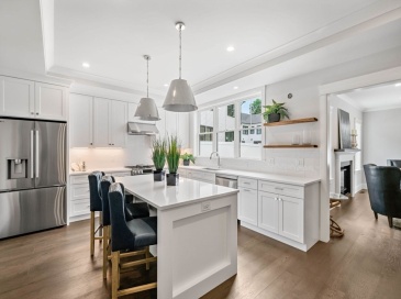 7 Milk St, Natick, Massachusetts, 4 Bedrooms Bedrooms, 9 Rooms Rooms,3.5 BathroomsBathrooms,Residential,For Sale,Milk St,73367006