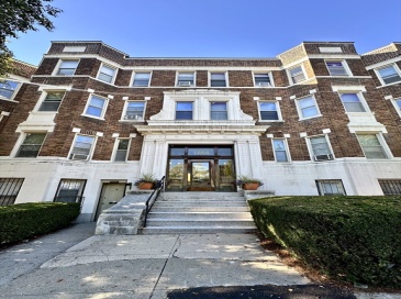 1669 Commonwealth Ave, Boston, Massachusetts, 1 Bedroom Bedrooms, 4 Rooms Rooms,1 BathroomBathrooms,Residential Lease,For Rent,Commonwealth Ave,73433800