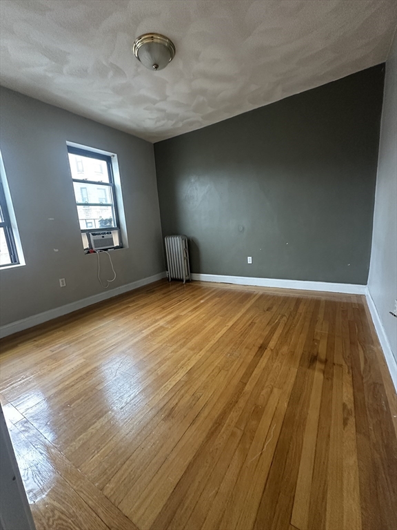 27 Saint Lukes Rd., Boston, Massachusetts, 2 Rooms Rooms,1 BathroomBathrooms,Residential Lease,For Rent,Saint Lukes Rd.,73435855