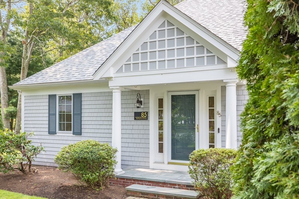 85 Reflection Drive, Sandwich, Massachusetts, 2 Bedrooms Bedrooms, 5 Rooms Rooms,3.5 BathroomsBathrooms,Residential,For Sale,Reflection Drive,73422762