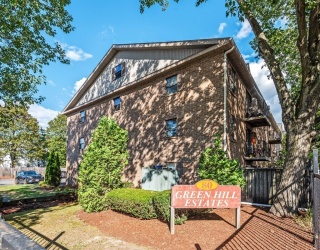 80 Stanton, Worcester, Massachusetts, 2 Bedrooms Bedrooms, 4 Rooms Rooms,1 BathroomBathrooms,Residential,For Sale,Stanton,73423302