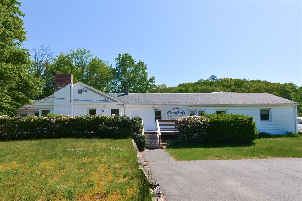 152 Milford Street, Upton, Massachusetts, ,Commercial Sale,For Sale,Milford Street,73313972