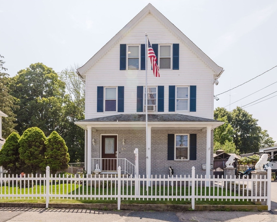 68 Wales St., Taunton, Massachusetts, 5 Bedrooms Bedrooms, 11 Rooms Rooms,3 BathroomsBathrooms,Residential Income,For Sale,Wales St.,73417603