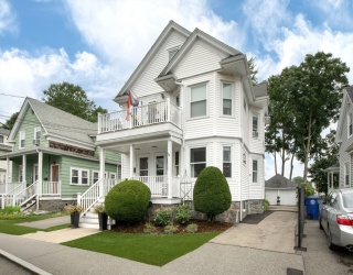 59-61 Tremont St, Braintree, Massachusetts, 7 Bedrooms Bedrooms, 13 Rooms Rooms,3 BathroomsBathrooms,Residential Income,For Sale,Tremont St,73405170