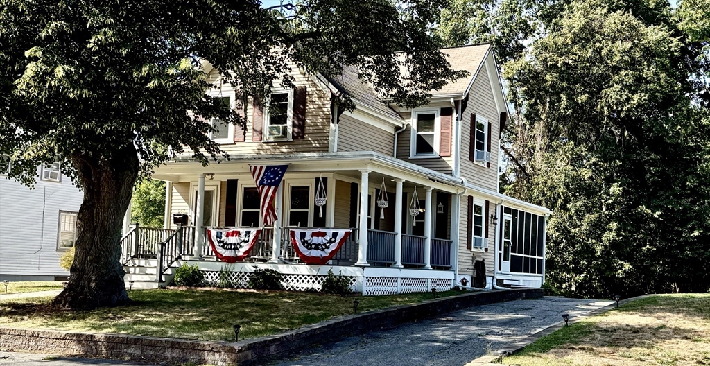 257 Tremont Street, Taunton, Massachusetts, 3 Bedrooms Bedrooms, 7 Rooms Rooms,1.5 BathroomsBathrooms,Residential,For Sale,Tremont Street,73421901