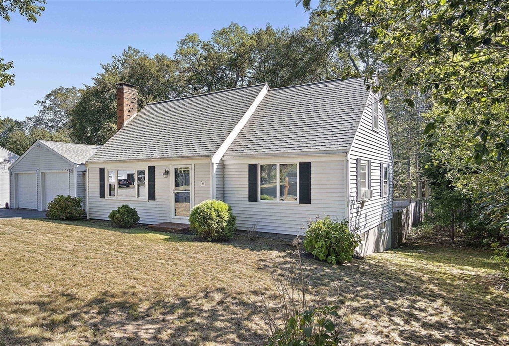 47 Postgate Rd, Hamilton, Massachusetts, 4 Bedrooms Bedrooms, 8 Rooms Rooms,2.5 BathroomsBathrooms,Residential,For Sale,Postgate Rd,73427845