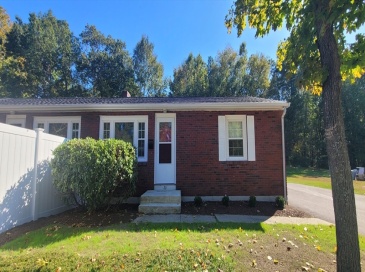 20 Cobb Dr, Rockland, Massachusetts, 2 Bedrooms Bedrooms, 4 Rooms Rooms,1 BathroomBathrooms,Residential Lease,For Rent,Cobb Dr,73440034 20 Cobb Dr, Rockland, Massachusetts, 2 Bedrooms Bedrooms, 4 Rooms Rooms,1 BathroomBathrooms,Residential Lease,For Rent,Cobb Dr,73440034