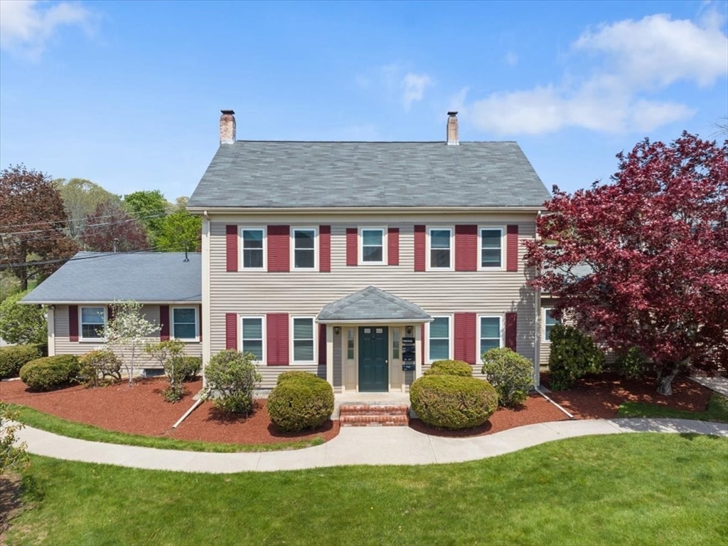 693 E Central St, Franklin, Massachusetts, ,Commercial Sale,For Sale,E Central St,73440275