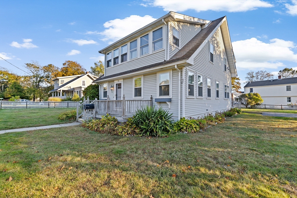 80 Barker Rd, Scituate, Massachusetts, 4 Bedrooms Bedrooms, 8 Rooms Rooms,2 BathroomsBathrooms,Residential Lease,For Rent,Barker Rd,73440396