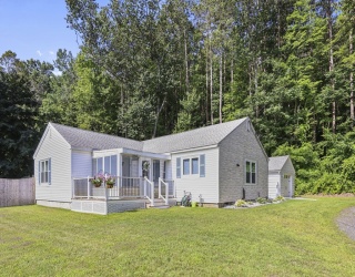 41 Deming St Ext, Dalton, Massachusetts, 3 Bedrooms Bedrooms, 5 Rooms Rooms,1 BathroomBathrooms,Residential,For Sale,Deming St Ext,73418454