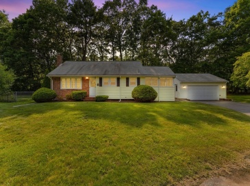 28 Windsor Cir, Brockton, Massachusetts, 3 Bedrooms Bedrooms, 5 Rooms Rooms,1 BathroomBathrooms,Residential,For Sale,Windsor Cir,73392773 28 Windsor Cir, Brockton, Massachusetts, 3 Bedrooms Bedrooms, 5 Rooms Rooms,1 BathroomBathrooms,Residential,For Sale,Windsor Cir,73392773