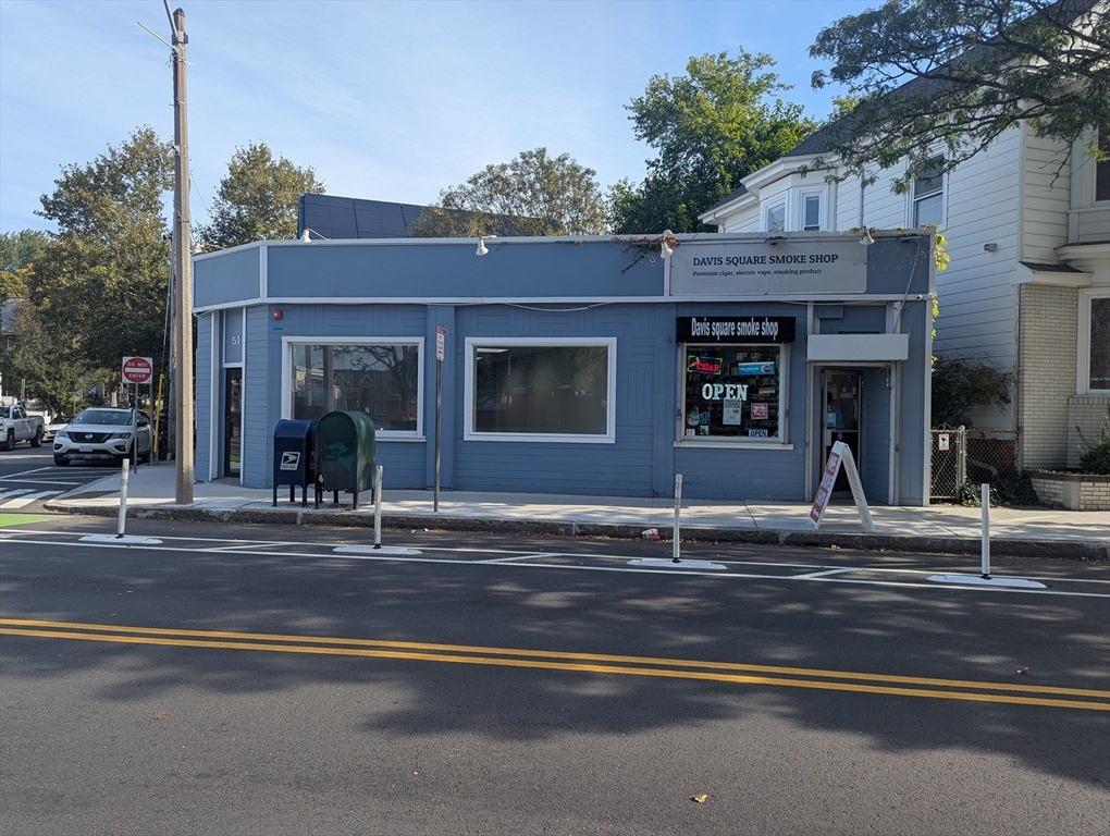 51 Holland St, Somerville, Massachusetts, ,Commercial Lease,For Rent,Holland St,73440589