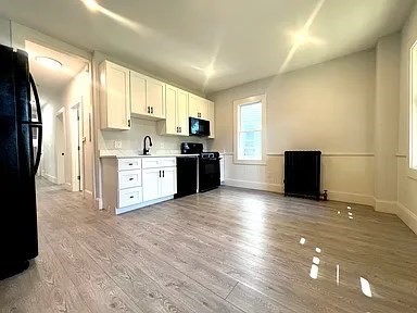 22 Browning Ave, Boston, Massachusetts, 4 Bedrooms Bedrooms, 7 Rooms Rooms,1 BathroomBathrooms,Residential Lease,For Rent,Browning Ave,73440711
