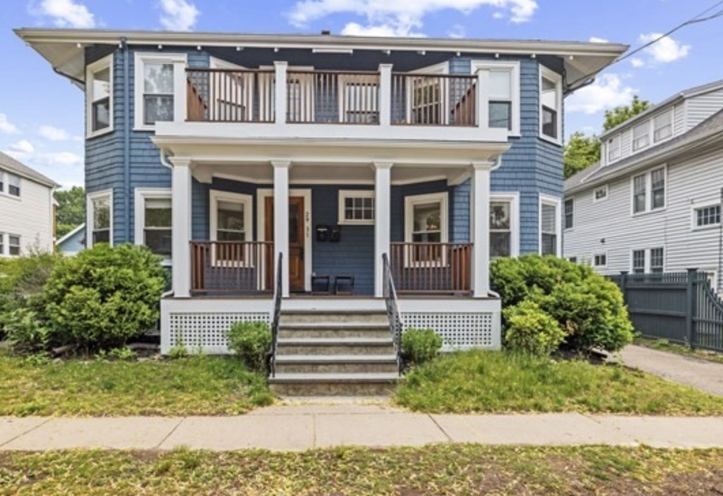 29 Worcester Street, Belmont, Massachusetts, 3 Bedrooms Bedrooms, 6 Rooms Rooms,2 BathroomsBathrooms,Residential Lease,For Rent,Worcester Street,73431176