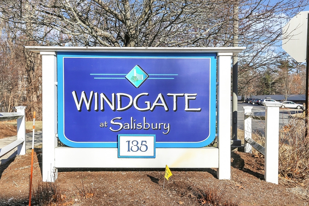 135 Beach Rd., Salisbury, Massachusetts, 1 Bedroom Bedrooms, 3 Rooms Rooms,1 BathroomBathrooms,Residential,For Sale,Beach Rd.,73440918