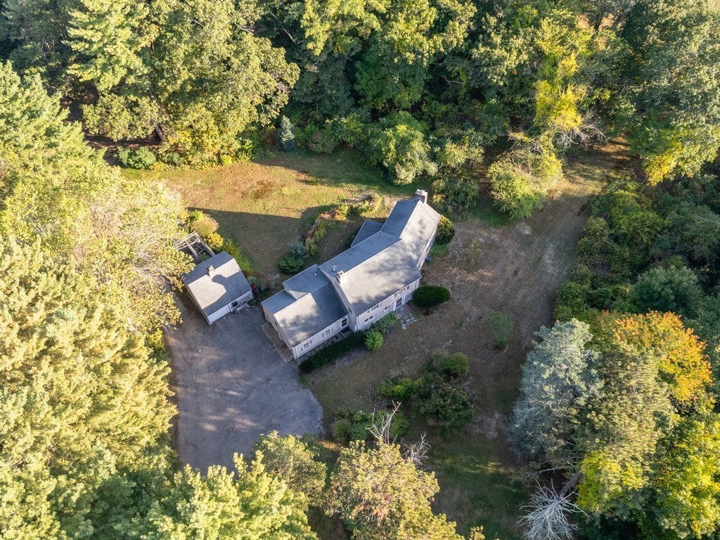 17 Glezen Lane, Wayland, Massachusetts, 4 Bedrooms Bedrooms, 9 Rooms Rooms,2.5 BathroomsBathrooms,Residential,For Sale,Glezen Lane,73441060