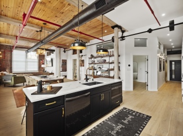 491 Dutton St, Lowell, Massachusetts, 2 Bedrooms Bedrooms, 5 Rooms Rooms,2 BathroomsBathrooms,Residential,For Sale,Dutton St,73353900