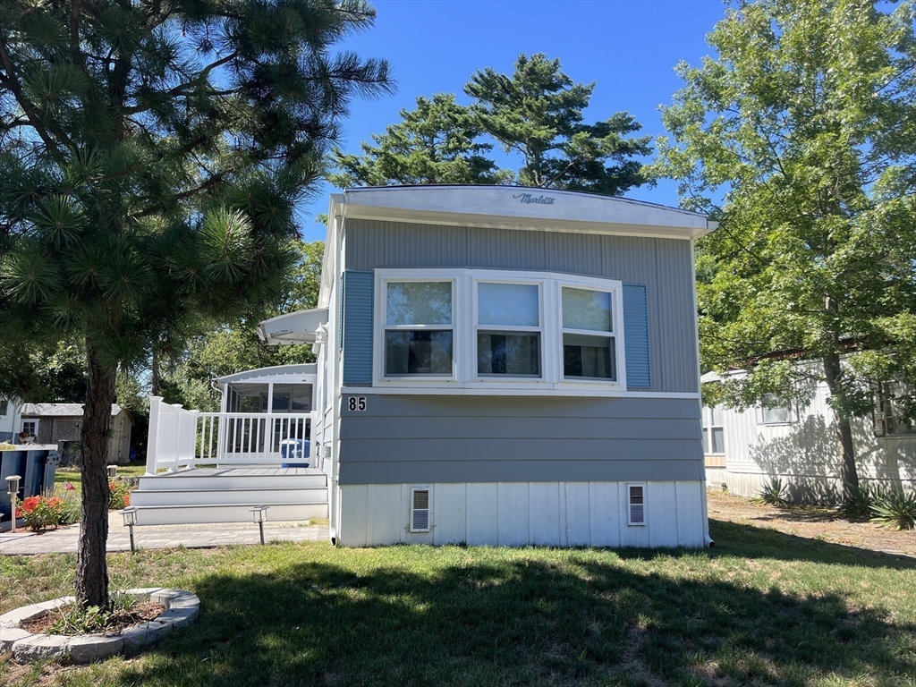 85 Great Hill Drive, Wareham, Massachusetts, 2 Bedrooms Bedrooms, 4 Rooms Rooms,2 BathroomsBathrooms,Residential,For Sale,Great Hill Drive,73425943