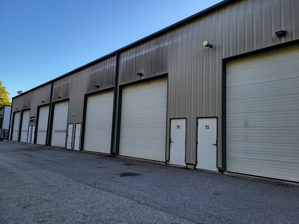 41-97 Court St, Northbridge, Massachusetts, ,Commercial Lease,For Rent,Court St,73441668