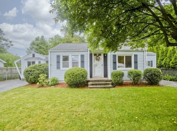 12 Allen St, Chicopee, Massachusetts, 3 Bedrooms Bedrooms, 9 Rooms Rooms,2 BathroomsBathrooms,Residential,For Sale,Allen St,73389054