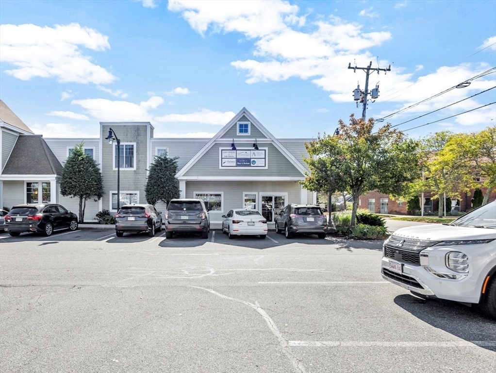 540 Main St, Barnstable, Massachusetts, ,Commercial Sale,For Sale,Main St,73441896
