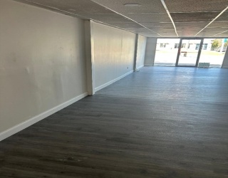 37 Crystal Avenue Ret 031, Derry, New Hampshire, ,Commercial Lease,For Rent,Crystal Avenue Ret 031,73441960