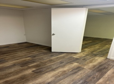 37 Crystal Ave, Derry, New Hampshire, ,Commercial Lease,For Rent,Crystal Ave,73441963 37 Crystal Ave, Derry, New Hampshire, ,Commercial Lease,For Rent,Crystal Ave,73441963