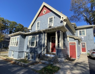 19 Oliver St, Worcester, Massachusetts, 5 Bedrooms Bedrooms, 11 Rooms Rooms,3 BathroomsBathrooms,Residential Income,For Sale,Oliver St,73442012