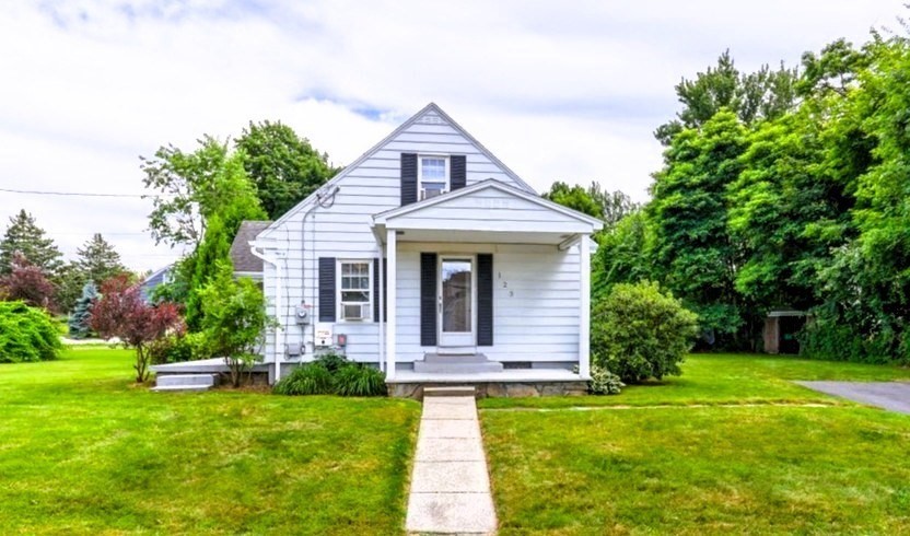 123 Park Hill Ave, Millbury, Massachusetts, 3 Bedrooms Bedrooms, 5 Rooms Rooms,1 BathroomBathrooms,Residential,For Sale,Park Hill Ave,73399953