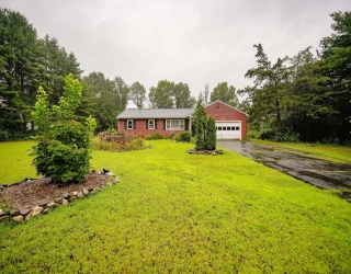 43 Colony Dr, Hampden, Massachusetts, 3 Bedrooms Bedrooms, 7 Rooms Rooms,1.5 BathroomsBathrooms,Residential,For Sale,Colony Dr,73412186