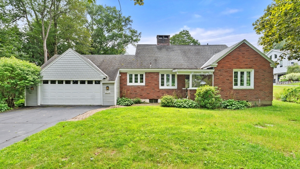 236 Summer St, Lanesborough, Massachusetts, 4 Bedrooms Bedrooms, 7 Rooms Rooms,2 BathroomsBathrooms,Residential,For Sale,Summer St,73416898