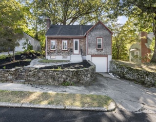 74 Blodgett Avenue, Pawtucket, Rhode Island, 4 Bedrooms Bedrooms, 7 Rooms Rooms,1 BathroomBathrooms,Residential,For Sale,Blodgett Avenue,73424348