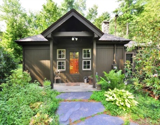 30 North Trail, Tolland, Massachusetts, 4 Bedrooms Bedrooms, 8 Rooms Rooms,2.5 BathroomsBathrooms,Residential,For Sale,North Trail,73411036