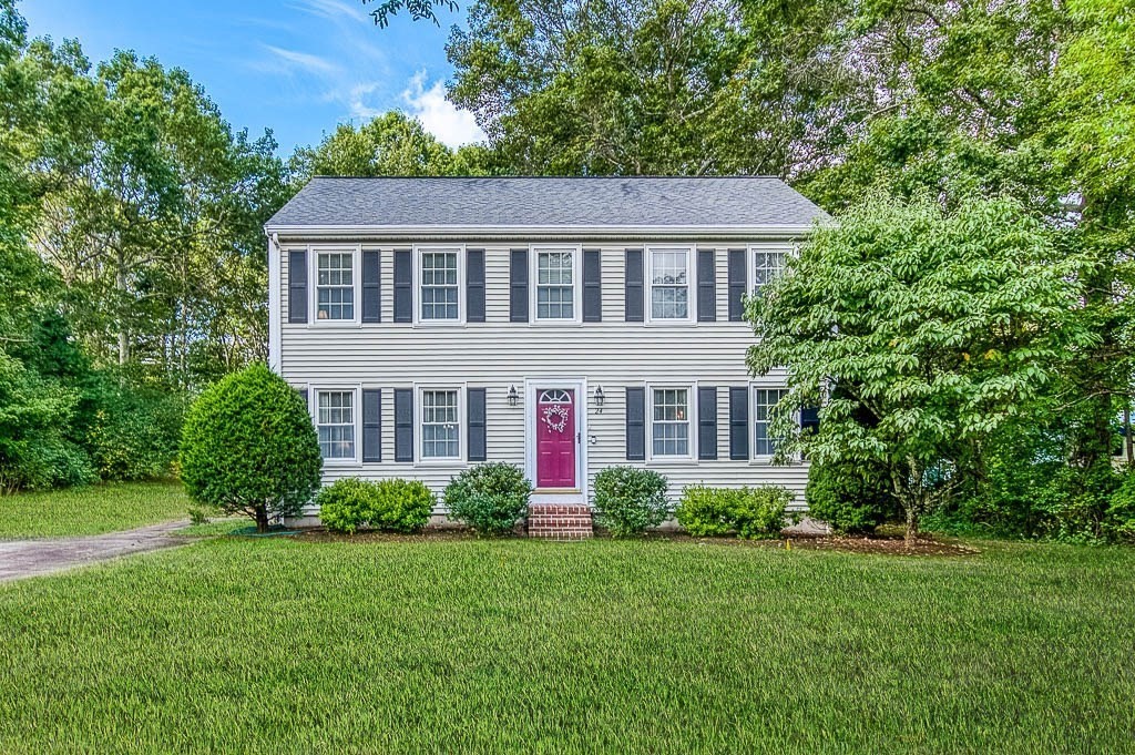 24 Corbane Dr, Mansfield, Massachusetts, 3 Bedrooms Bedrooms, 8 Rooms Rooms,1.5 BathroomsBathrooms,Residential,For Sale,Corbane Dr,73424087