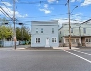 115 Ames St, Brockton, Massachusetts, 5 Bedrooms Bedrooms, 10 Rooms Rooms,2 BathroomsBathrooms,Residential,For Sale,Ames St,73442485