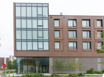 57 Quincy Shore Dr, Quincy, Massachusetts, 2 Bedrooms Bedrooms, 5 Rooms Rooms,2 BathroomsBathrooms,Residential Lease,For Rent,Quincy Shore Dr,73442502