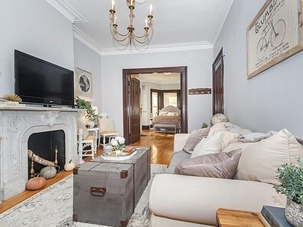 76 G St, Boston, Massachusetts, 2 Bedrooms Bedrooms, 5 Rooms Rooms,1 BathroomBathrooms,Residential Lease,For Rent,G St,73412824