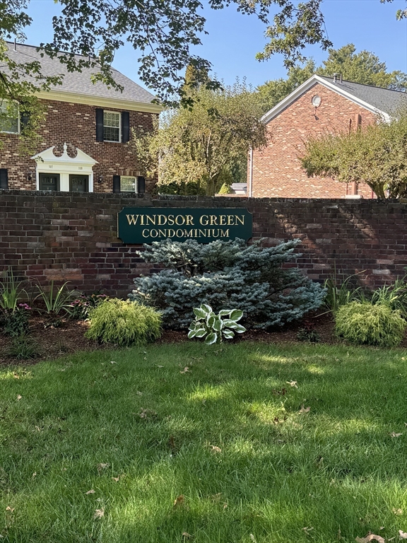 603 Windsor Drive, Framingham, Massachusetts, 2 Bedrooms Bedrooms, 4 Rooms Rooms,1.5 BathroomsBathrooms,Residential Lease,For Rent,Windsor Drive,73440422