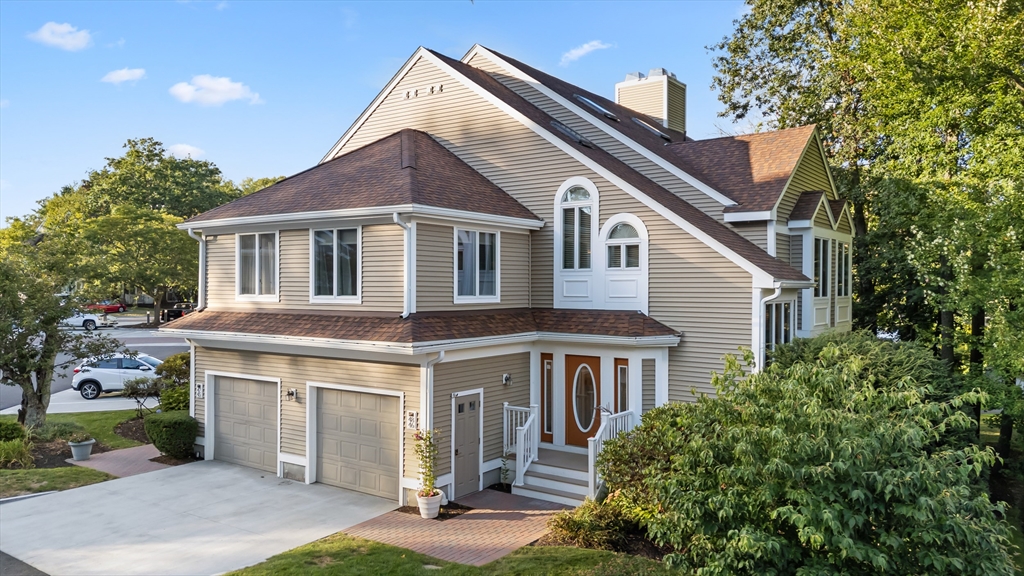 48 Pointe Rok Dr, Worcester, Massachusetts, 3 Bedrooms Bedrooms, 6 Rooms Rooms,3 BathroomsBathrooms,Residential Lease,For Rent,Pointe Rok Dr,73442799