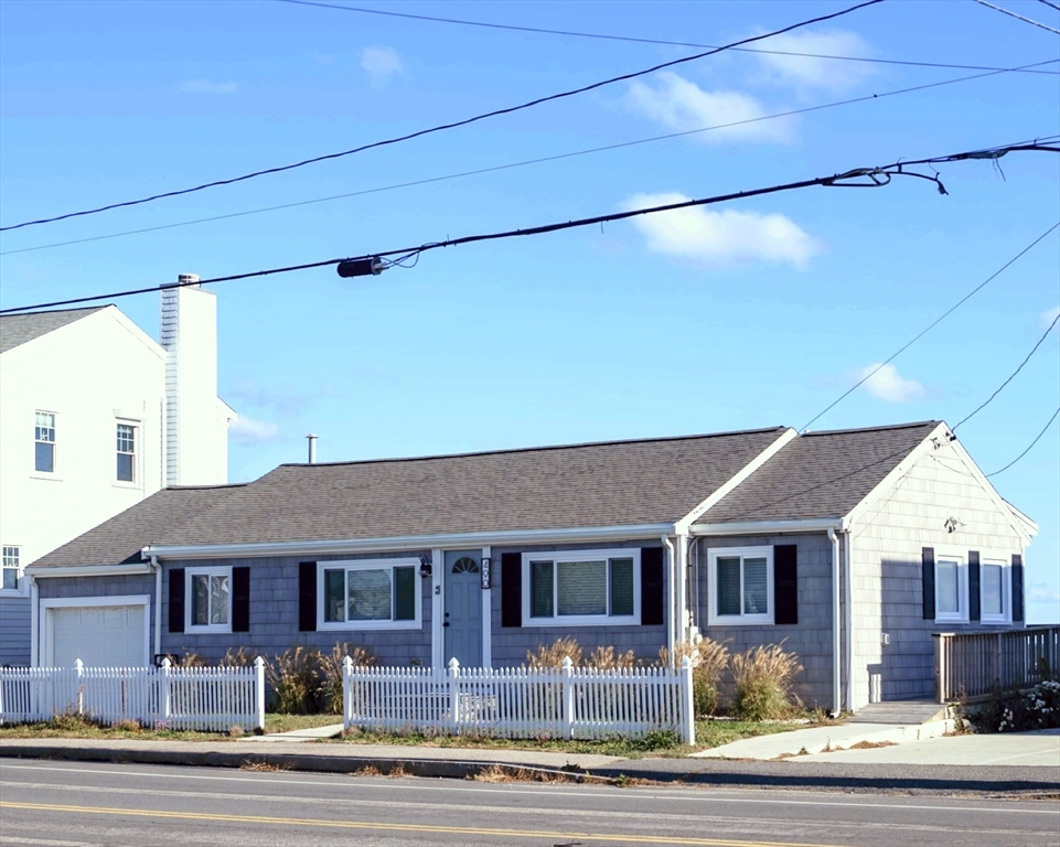 490 Ocean St, Marshfield, Massachusetts, 2 Bedrooms Bedrooms, 6 Rooms Rooms,1.5 BathroomsBathrooms,Residential Lease,For Rent,Ocean St,73442954