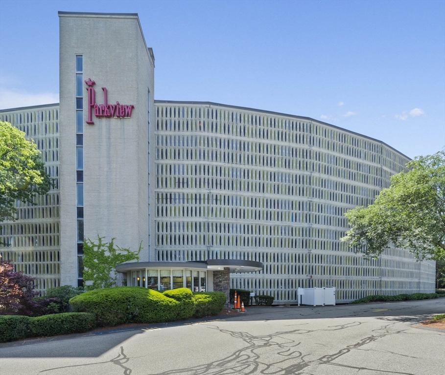 200 Swanton St, Winchester, Massachusetts, 1 Bedroom Bedrooms, 4 Rooms Rooms,1 BathroomBathrooms,Residential,For Sale,Swanton St,73409690