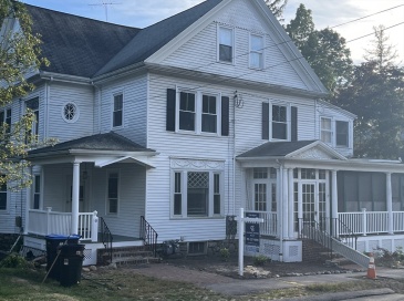 9 Shattuck Street, Natick, Massachusetts, 3 Bedrooms Bedrooms, 7 Rooms Rooms,1.5 BathroomsBathrooms,Residential Lease,For Rent,Shattuck Street,73425967