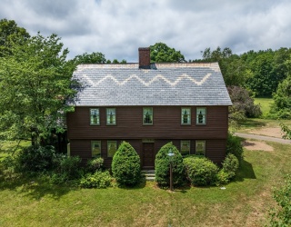 43 Pomeroy Meadow, Southampton, Massachusetts, 4 Bedrooms Bedrooms, 9 Rooms Rooms,2 BathroomsBathrooms,Residential,For Sale,Pomeroy Meadow,73407756