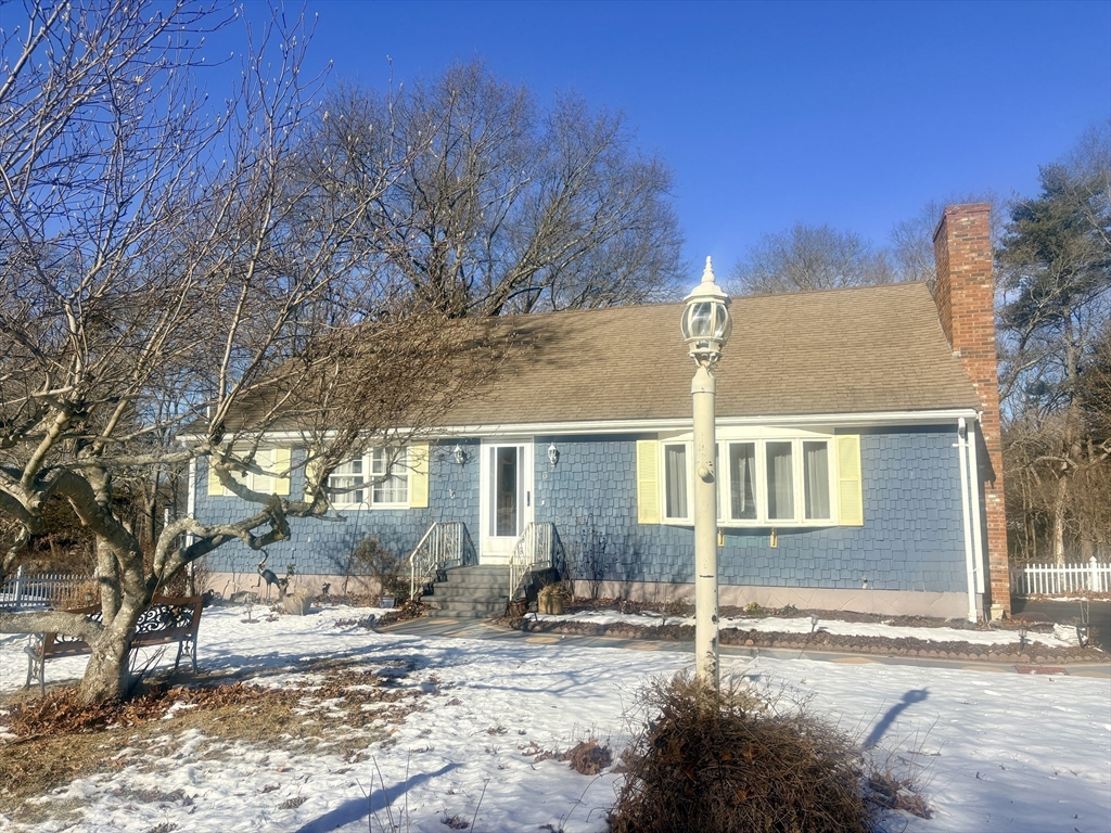 37 Simpson Ln, Freetown, Massachusetts, 3 Bedrooms Bedrooms, 7 Rooms Rooms,2 BathroomsBathrooms,Residential,For Sale,Simpson Ln,73439564