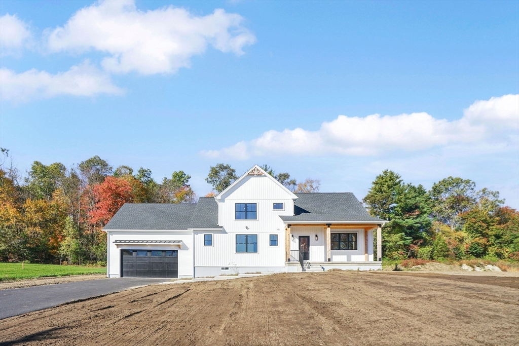 308 N Liberty St, Belchertown, Massachusetts, 3 Bedrooms Bedrooms, 7 Rooms Rooms,2.5 BathroomsBathrooms,Residential,For Sale,N Liberty St,73443677