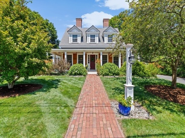 71 High Street, Canton, Massachusetts, 4 Bedrooms Bedrooms, 12 Rooms Rooms,5.5 BathroomsBathrooms,Residential,For Sale,High Street,73411701