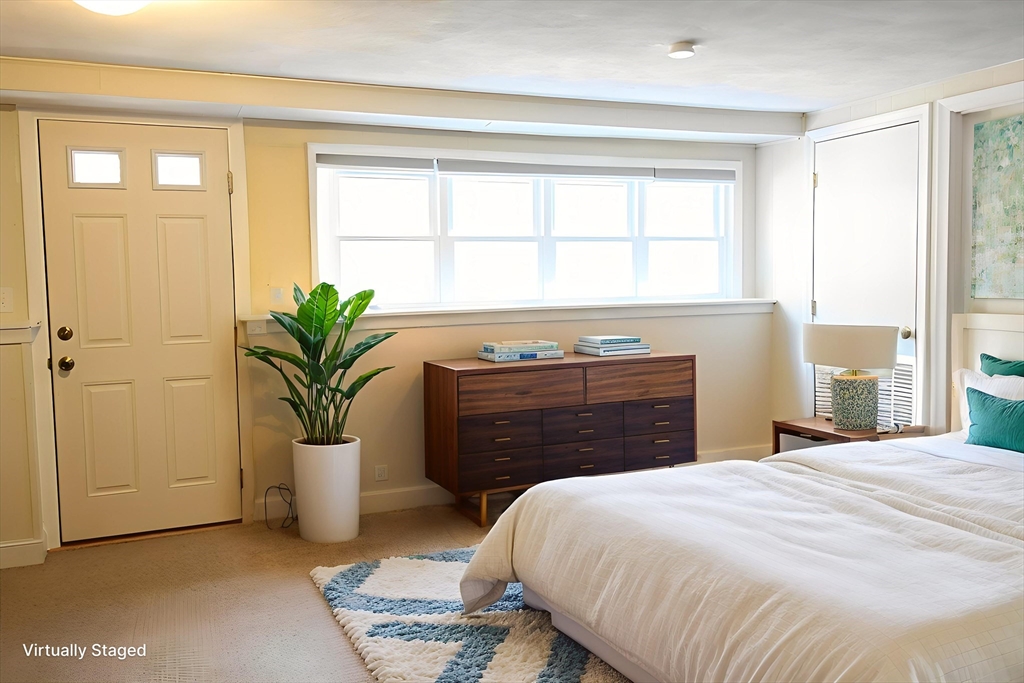 840 Greendale Ave, Needham, Massachusetts, 3 Bedrooms Bedrooms, 6 Rooms Rooms,1.5 BathroomsBathrooms,Residential Lease,For Rent,Greendale Ave,73424590